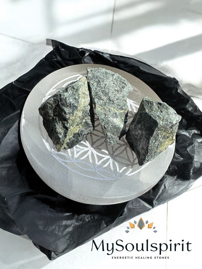 Ausgleich & Regeneration auf energetischer Ebene - Serpentin Wassersteine