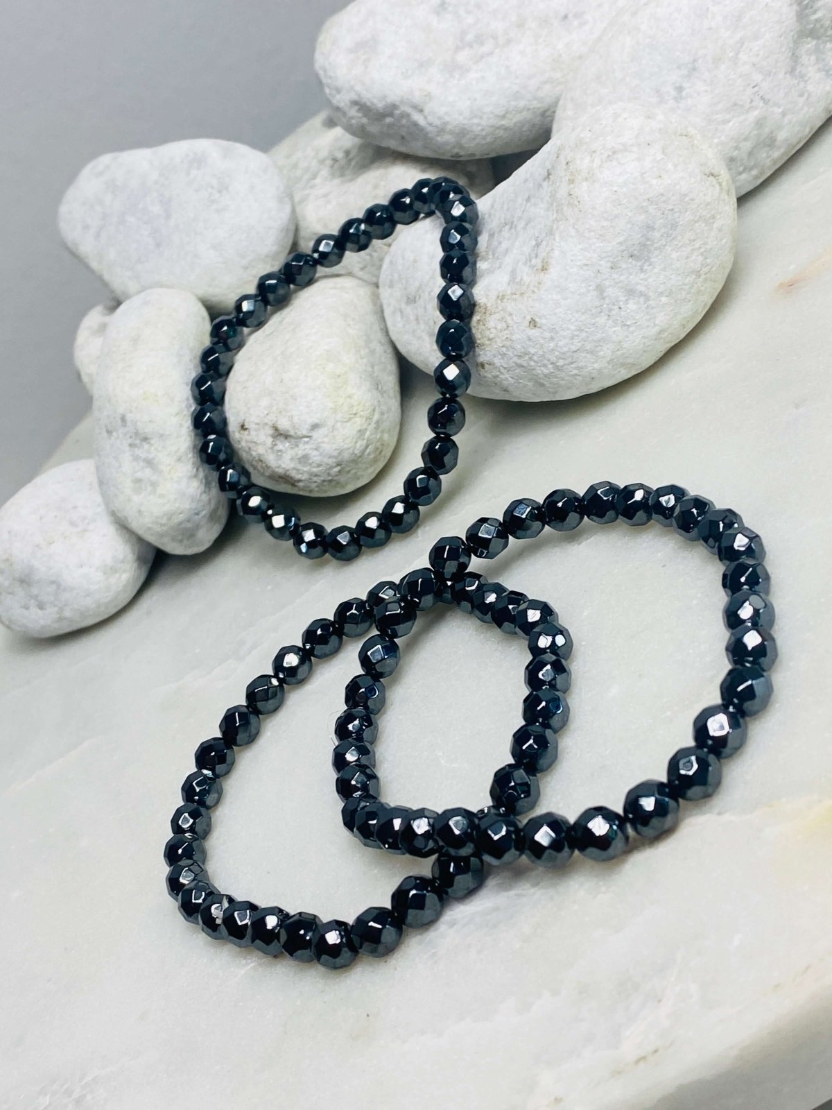 HÄMATIT Armband 6 mm facettiert Perlen - Perlenarmband