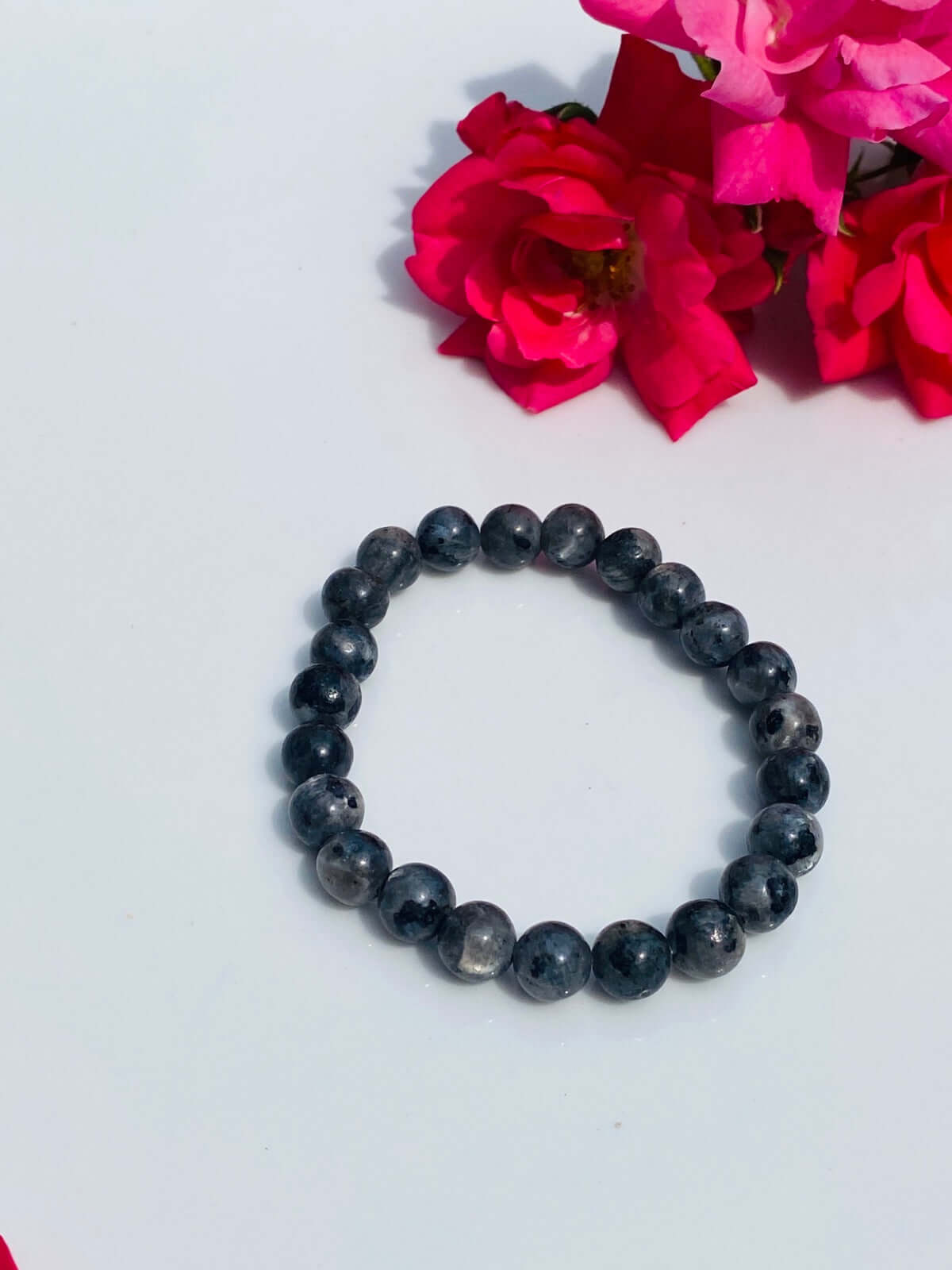 LARVIKIT Armband 6 mm Perlen - Perlenarmband