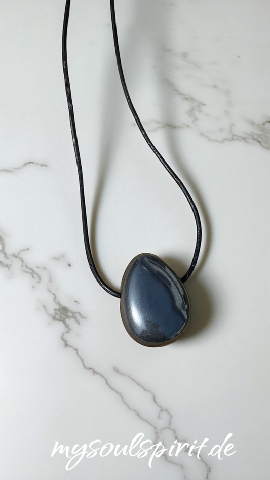 Forme de goutte HÄMATIT avec bracelet en cuir
