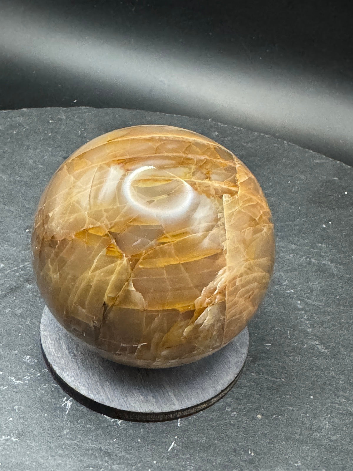 Moonstone ball 6.3 cm (unique)