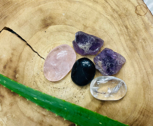 Healing Stone Starter Set No. 2 - Amethyst, Rose Quartz, Tourmaline, Rock Crystal