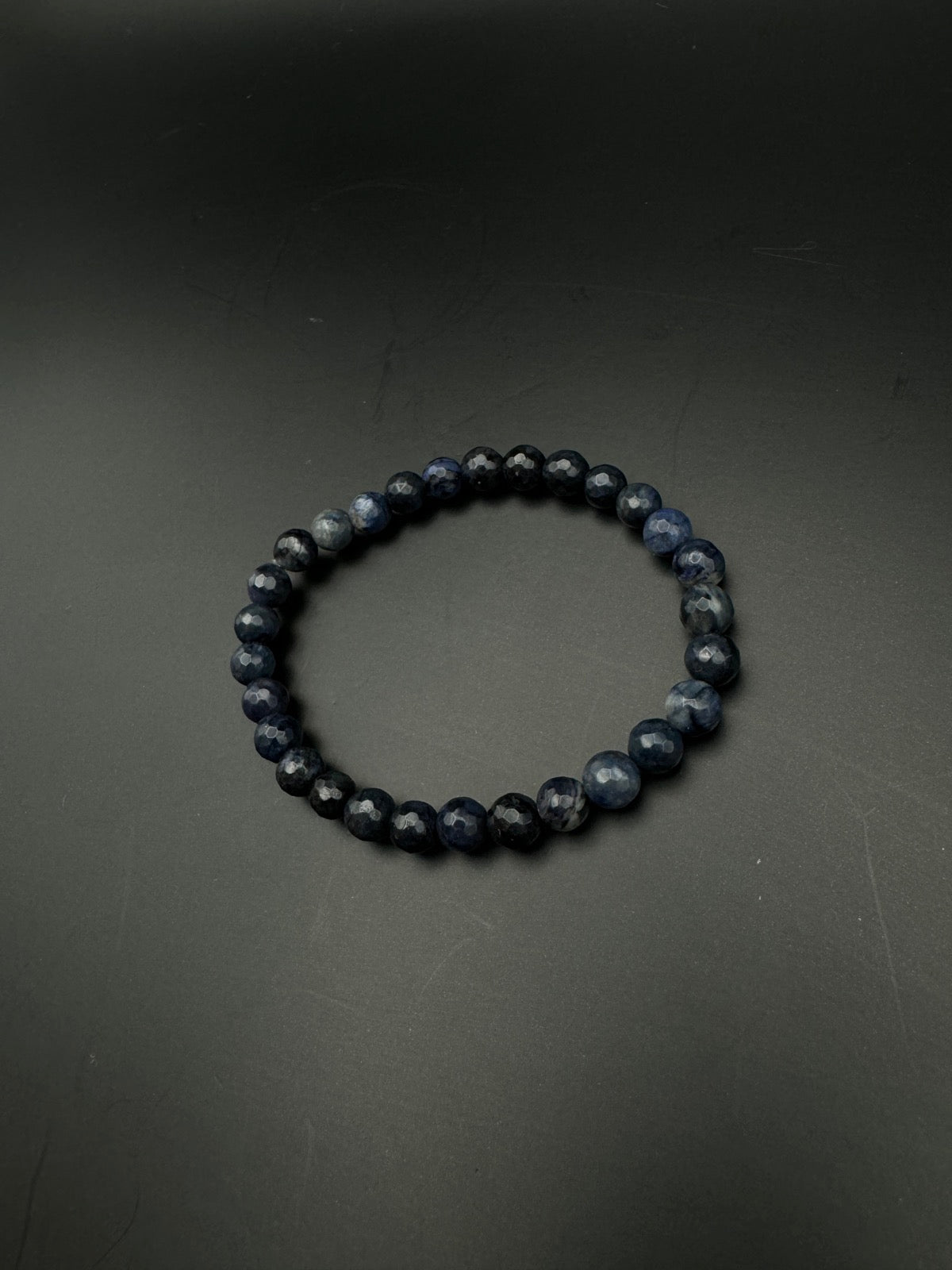 Lapislazuli Armband mit 4/6 mm Perlen facettiert - Perlenarmband