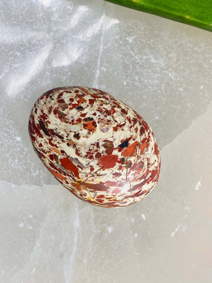 BRECCIATED JASPER palm stone