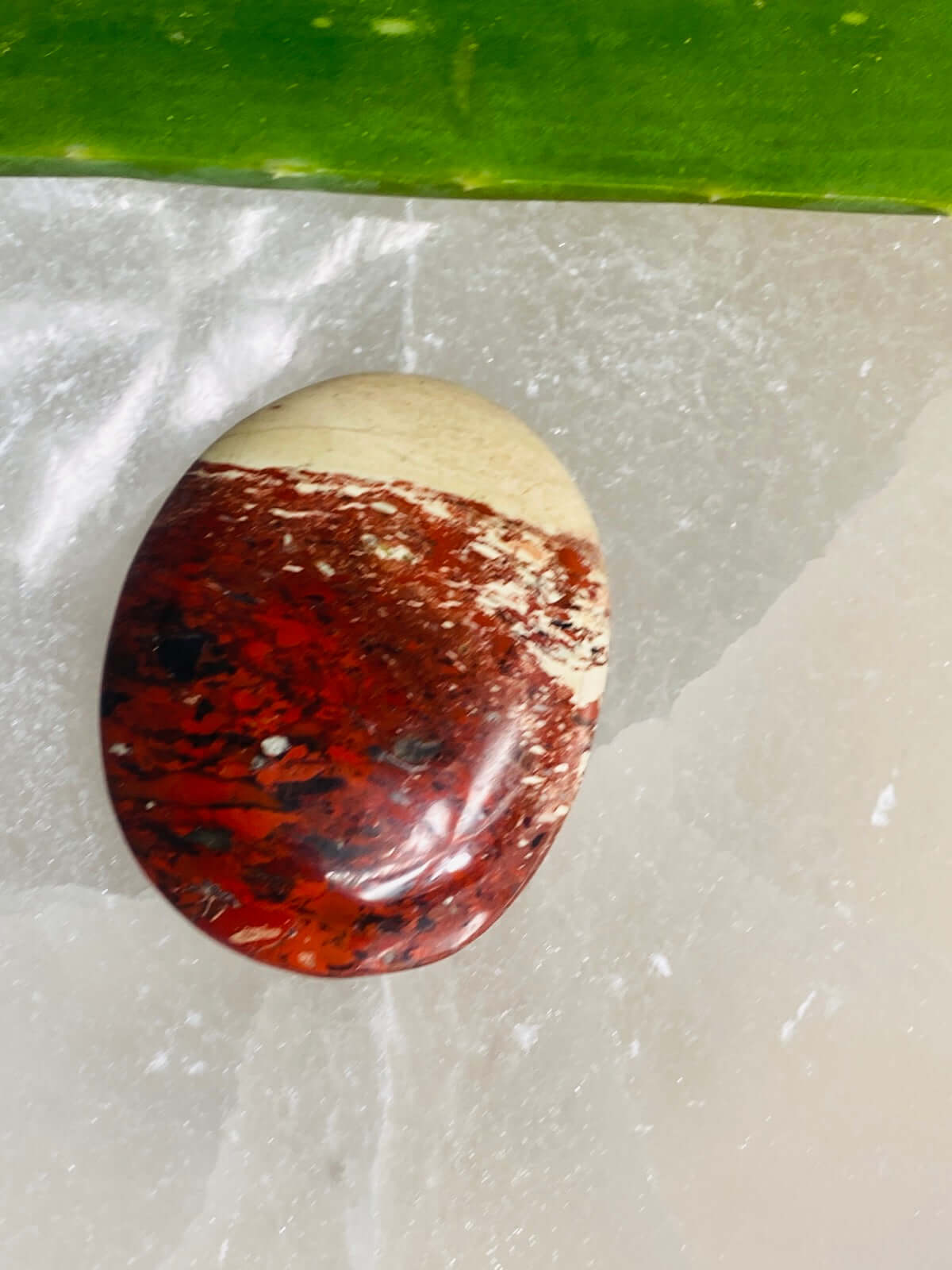 BRECCIATED JASPER palm stone