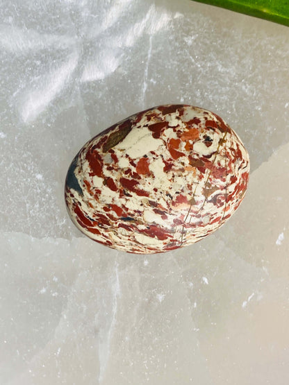 BRECCIATED JASPER palm stone