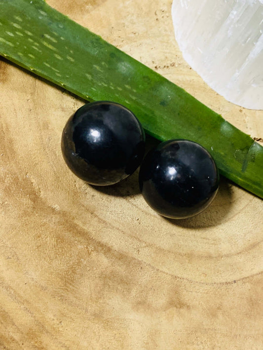 Shungite ball 30 &amp; 40 mm